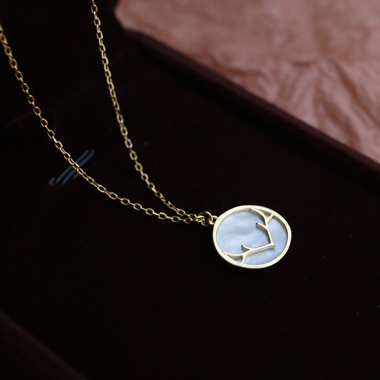 925 Sterling Silver Round White Shellfish Antler Necklace Women's Simple Fashion Light Luxury Ins Niche Design New Fashionable Woolen Chain