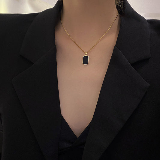 Fashion Small Black Brand Titanium Steel Necklace Women's All-match Light Luxury High-end Sense European And American Niche Design Sense 18K Gold Not Fading