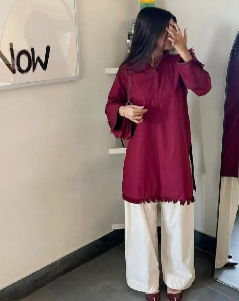 Stylish Red Cotton Kameez Shalwar Set – 2-Piece Outfit for Girls & Women.