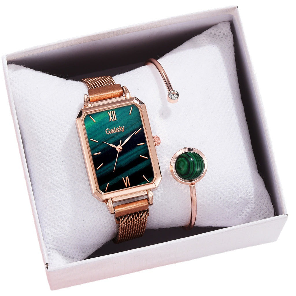 Ladies Alloy Mesh Bracelet Green  Head Quartz Watch