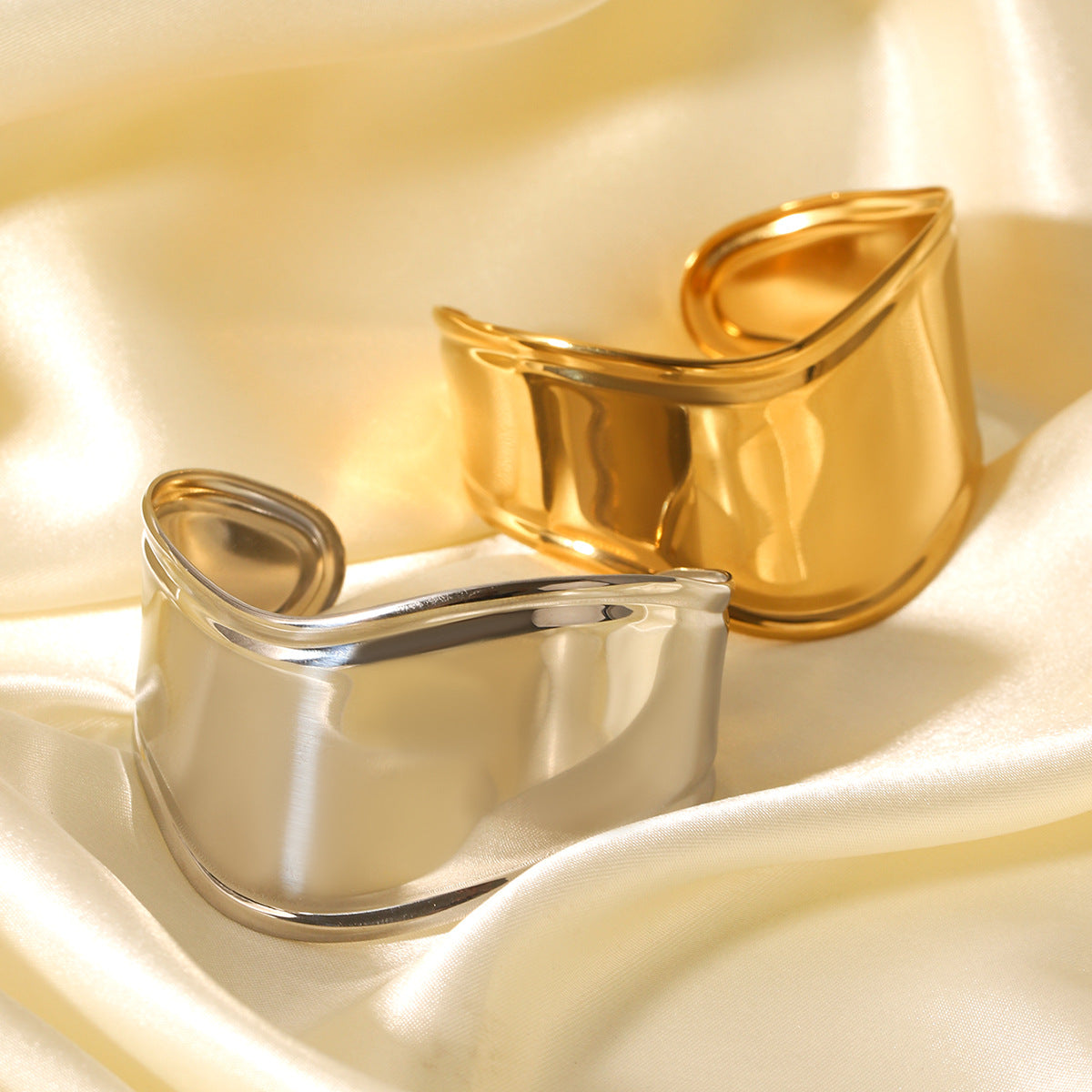 European And American Ins Style Stainless Steel Asymmetrical Glossy Open Bracelet Women&#039;s Accessible Luxury High-End Bracelet Titanium Steel Bracelet